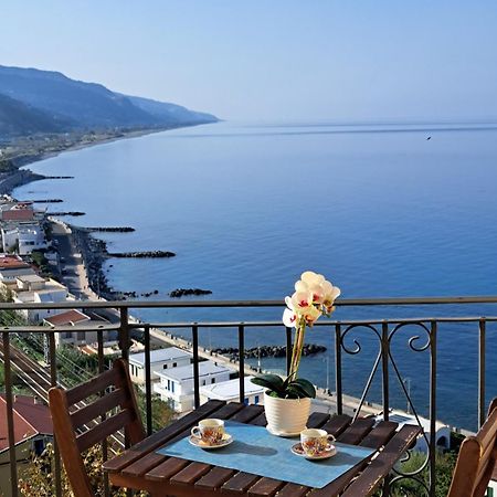 Un Oblo Sul Mare Appartement San Lucido Buitenkant foto