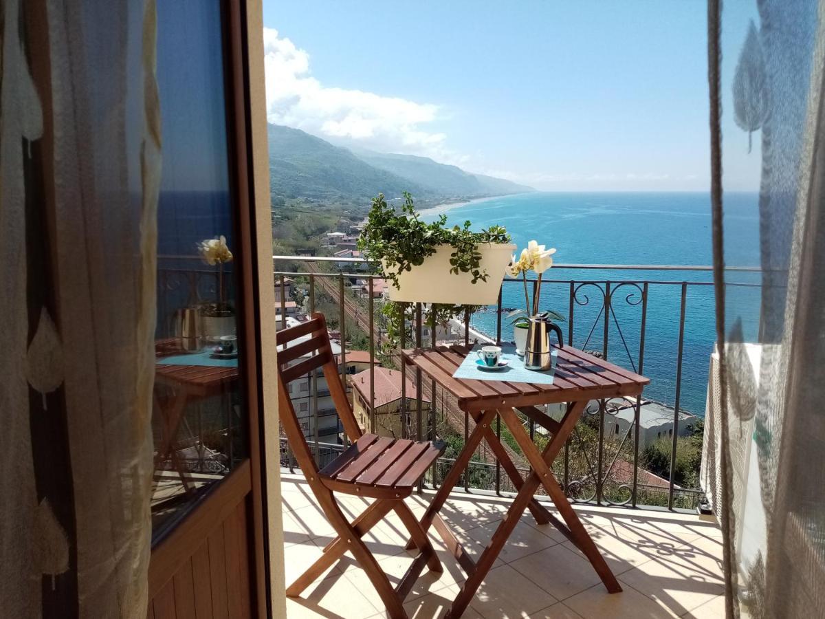 Un Oblo Sul Mare Appartement San Lucido Kamer foto