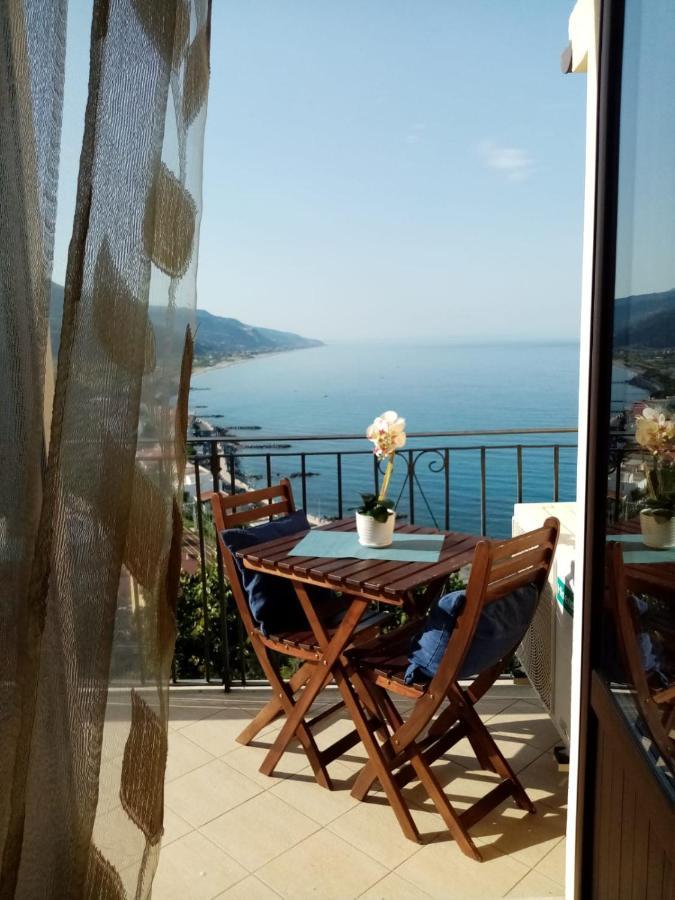 Un Oblo Sul Mare Appartement San Lucido Buitenkant foto