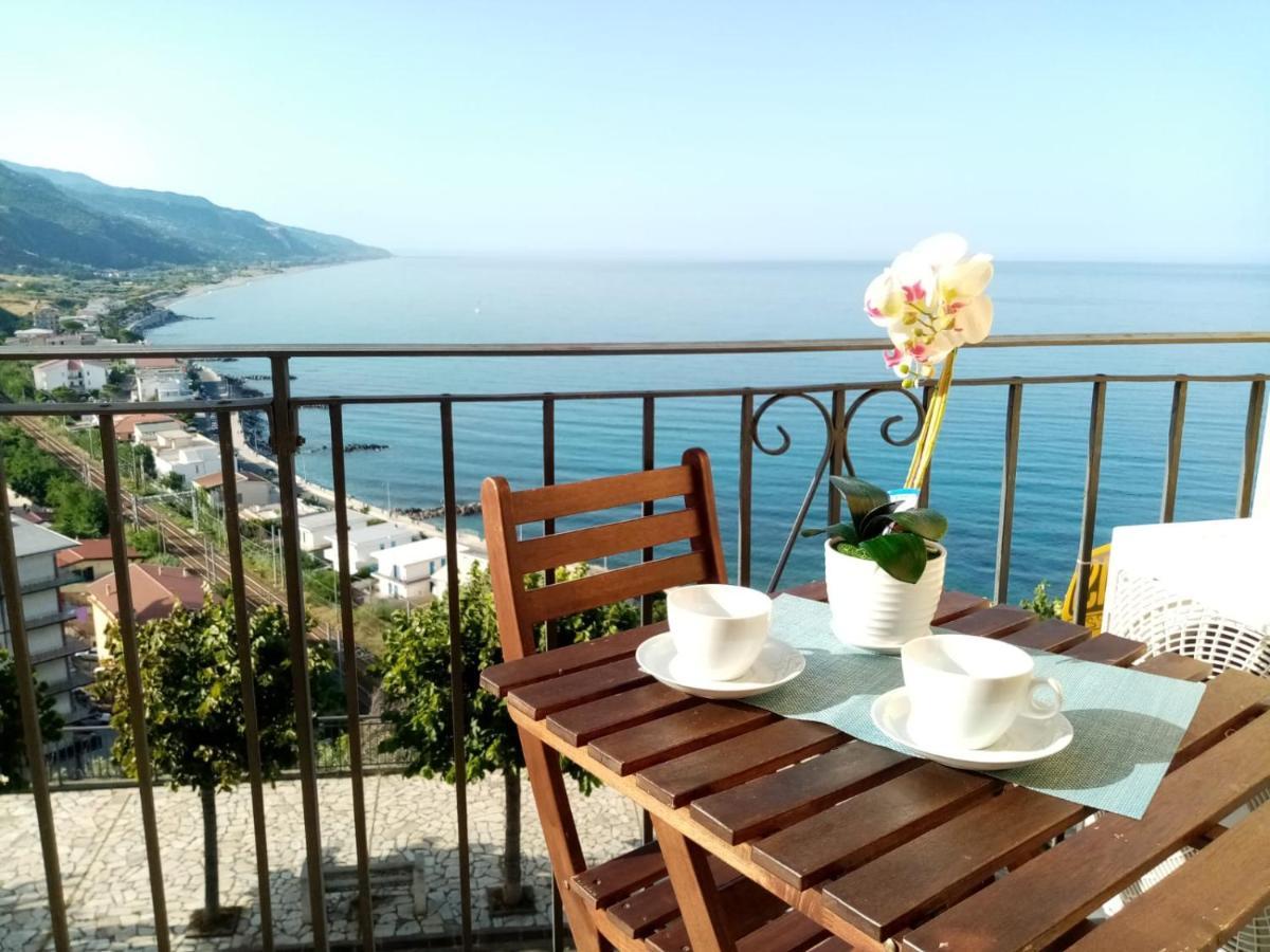 Un Oblo Sul Mare Appartement San Lucido Buitenkant foto